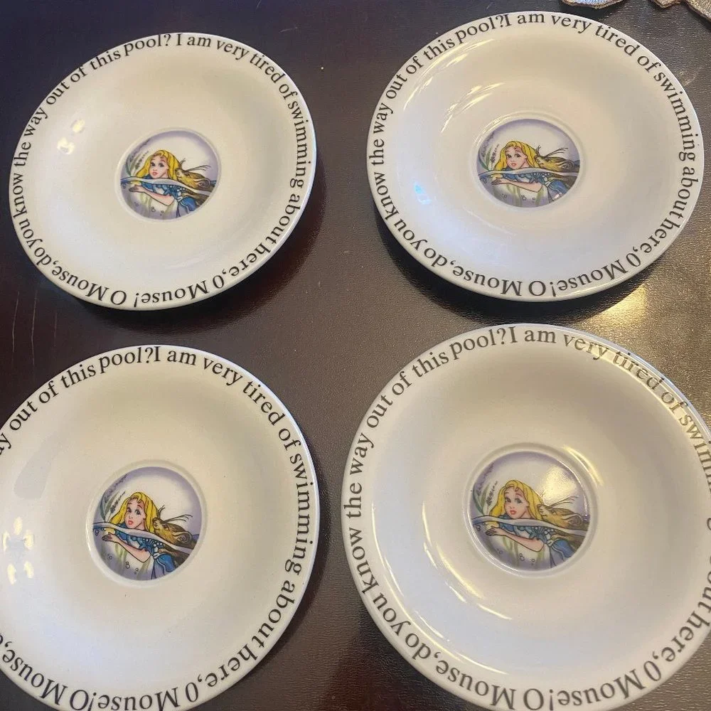 Paul Cardew "Alice in Wonderland" Coffee cup and saucer- set of four - Picture 11 of 14